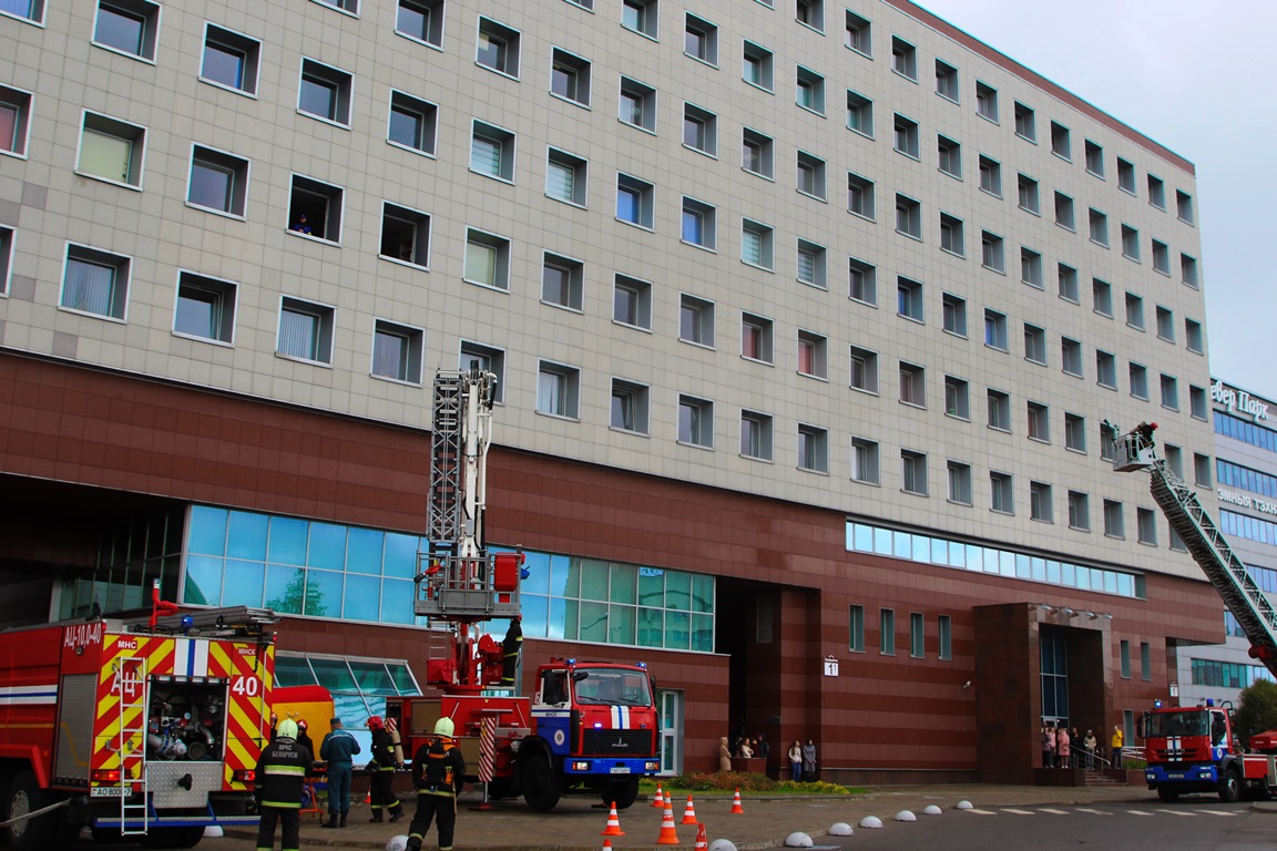 Тактико-специальные учения спасателей Минска прошли в здании <EPAM> 